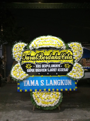 Papan Bunga Duka di Yaniruma